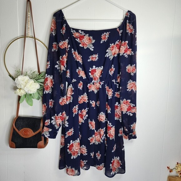JustFab Navy Floral Mini Dress - Picture 7 of 10